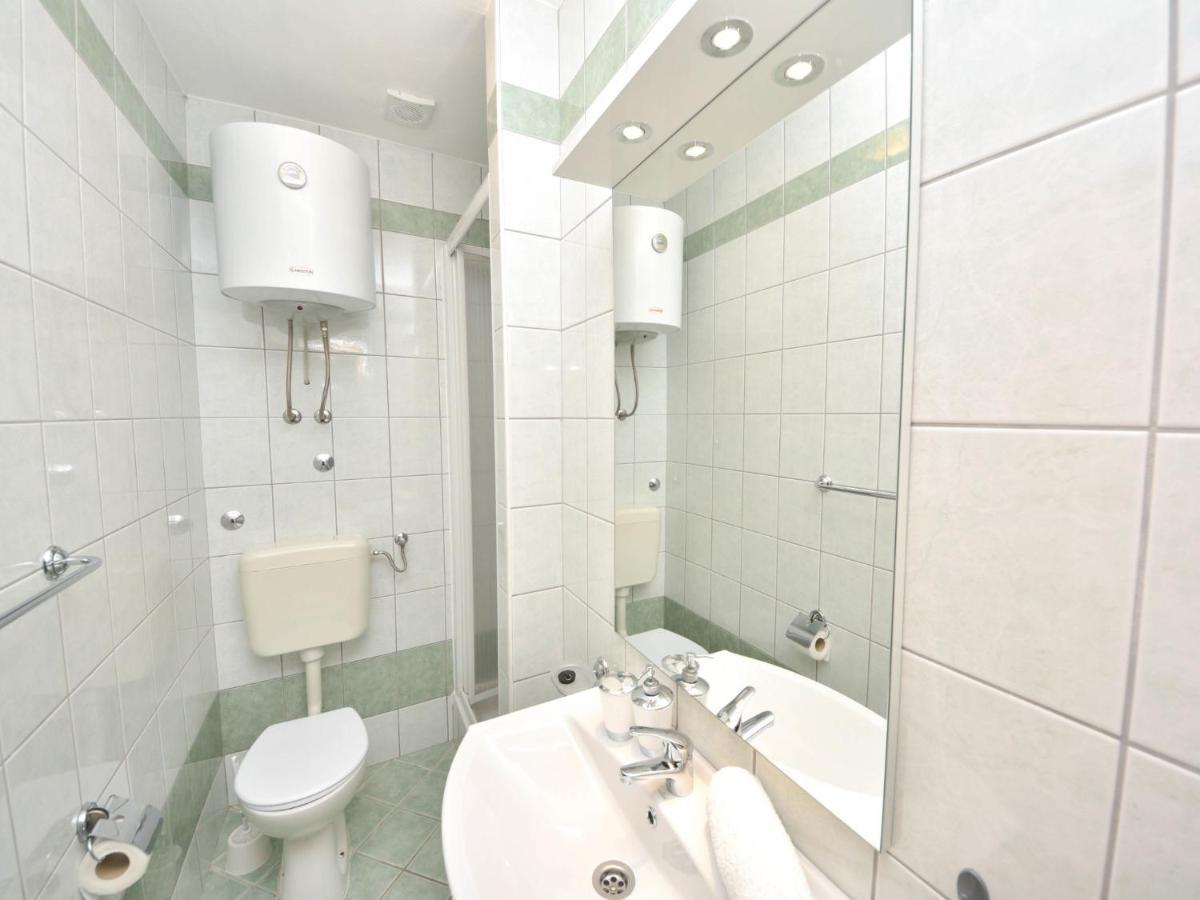 Silvija-1 By Interhome Appartamento Vir
